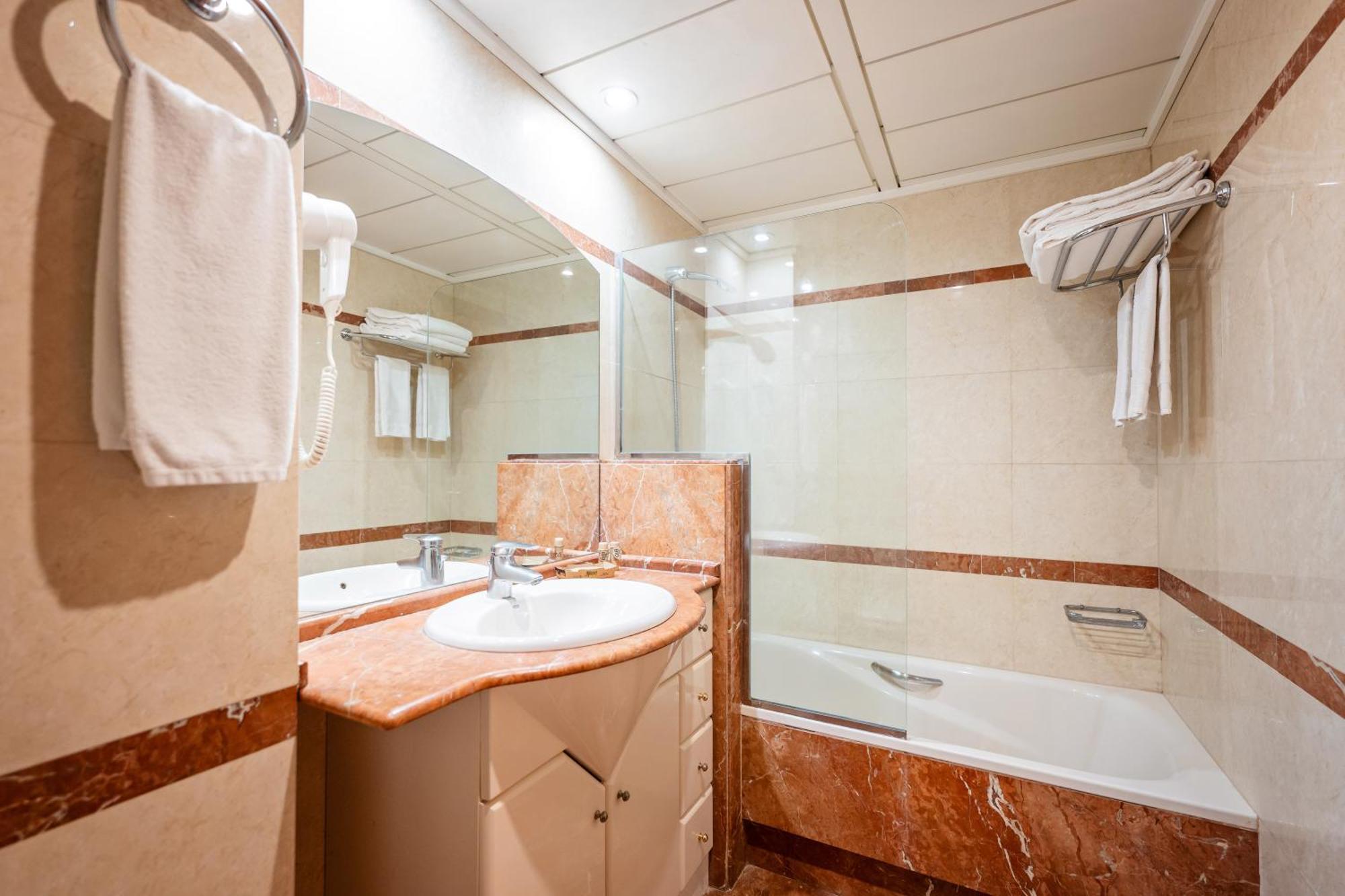 Apartaments Marina - Abapart Barcelona Eksteriør billede